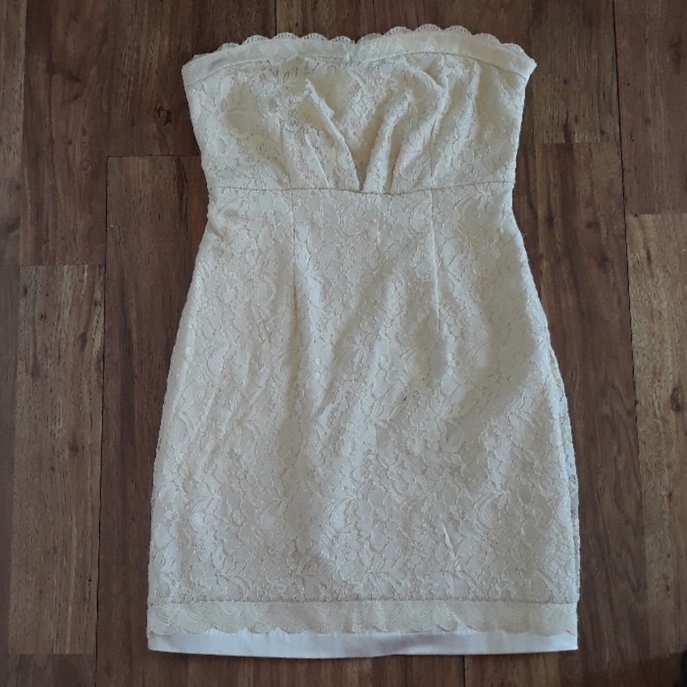 Forever 21 strapless dress